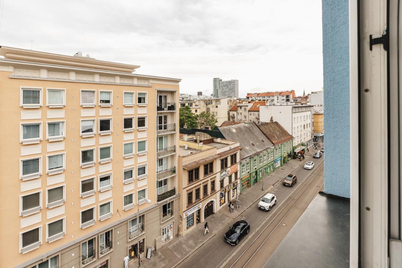 Apartment Friends Bratislava Downtown !!! Экстерьер фото
